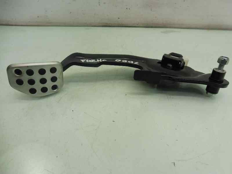 Recambio de pedal freno para peugeot 208 gti referencia OEM IAM 9802461780  