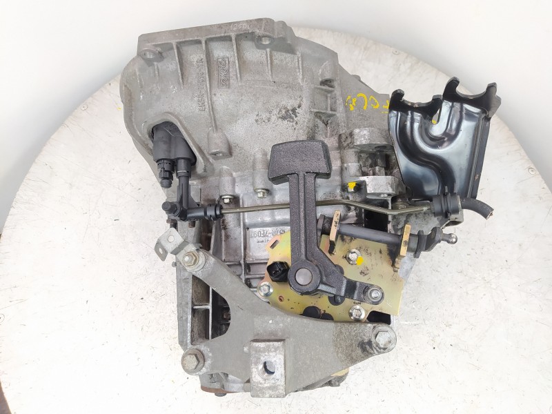 Recambio de caja cambios para ford focus berlina (cap) ambiente (d) referencia OEM IAM 4M5R7002YA T1GF2 