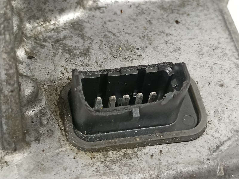 Recambio de bomba direccion para citroën c4 picasso millenium referencia OEM IAM 9674055680  