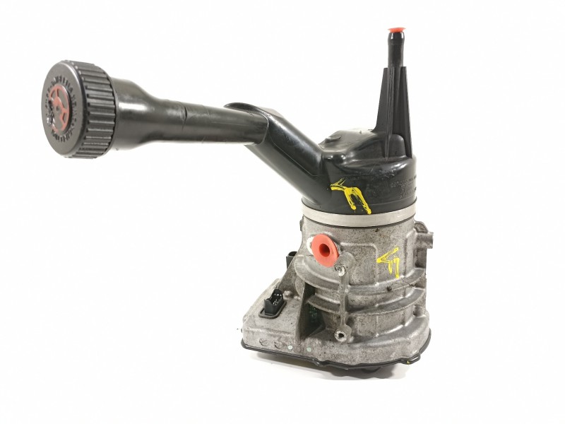 Recambio de bomba direccion para citroën c4 picasso millenium referencia OEM IAM 9674055680  
