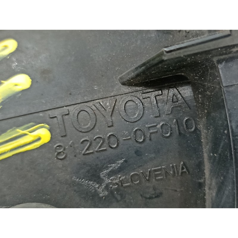 Recambio de faro antiniebla izquierdo para toyota corolla verso (r1) 2.0 d-4d luna referencia OEM IAM 812200F010  