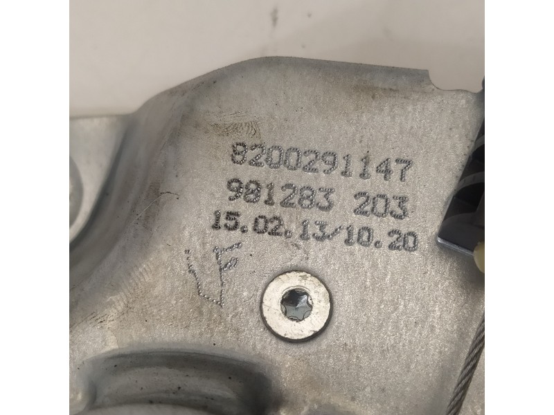 Recambio de elevalunas delantero derecho para renault clio iii collection referencia OEM IAM 8200291147  