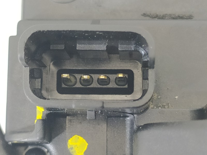 Recambio de cerradura puerta trasera derecha para renault clio iii collection referencia OEM IAM 8200300129J  