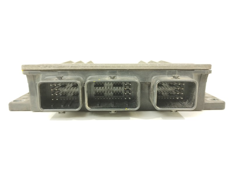 Recambio de centralita motor uce para renault modus confort expression referencia OEM IAM  8200449080 82753668 Recambio de centralita motor uce para renault modus confort expression referencia OEM IAM  8200449080 82753668