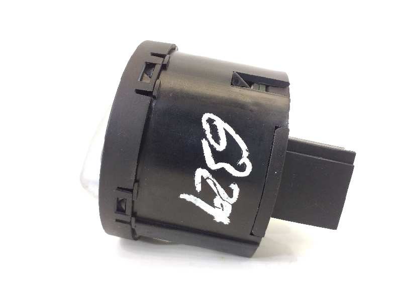 Recambio de mando luces para volkswagen passat variant (365) edition bluemotion referencia OEM IAM 3C8941431C  