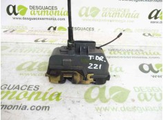 Recambio de cerradura puerta trasera derecha para renault megane ii familiar dynamique confort referencia OEM IAM 8200212467  