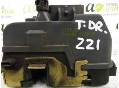 Recambio de cerradura puerta trasera derecha para renault megane ii familiar dynamique confort referencia OEM IAM 8200212467   2