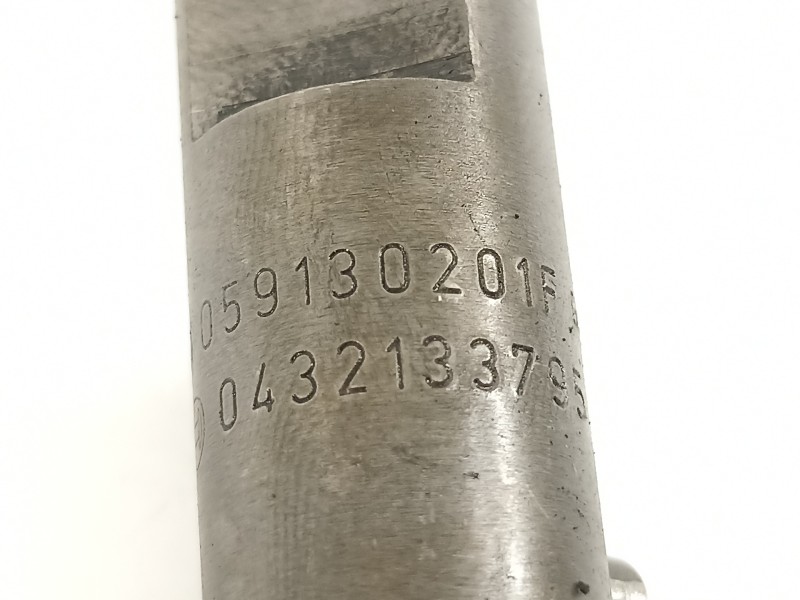 Recambio de inyector para audi a4 berlina (8e) 2.5 tdi quattro (132kw) referencia OEM IAM 059130201F 0432133795 