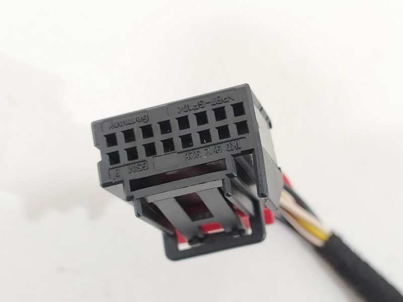 Recambio de retrovisor derecho para volkswagen passat variant (365) edition bluemotion referencia OEM IAM   