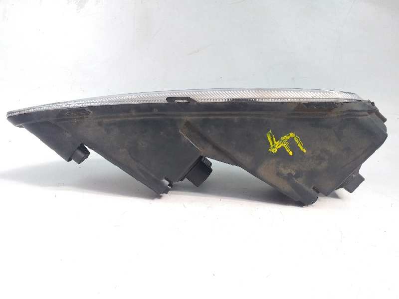 Recambio de faro antiniebla derecho para volkswagen passat variant (365) edition bluemotion referencia OEM IAM   