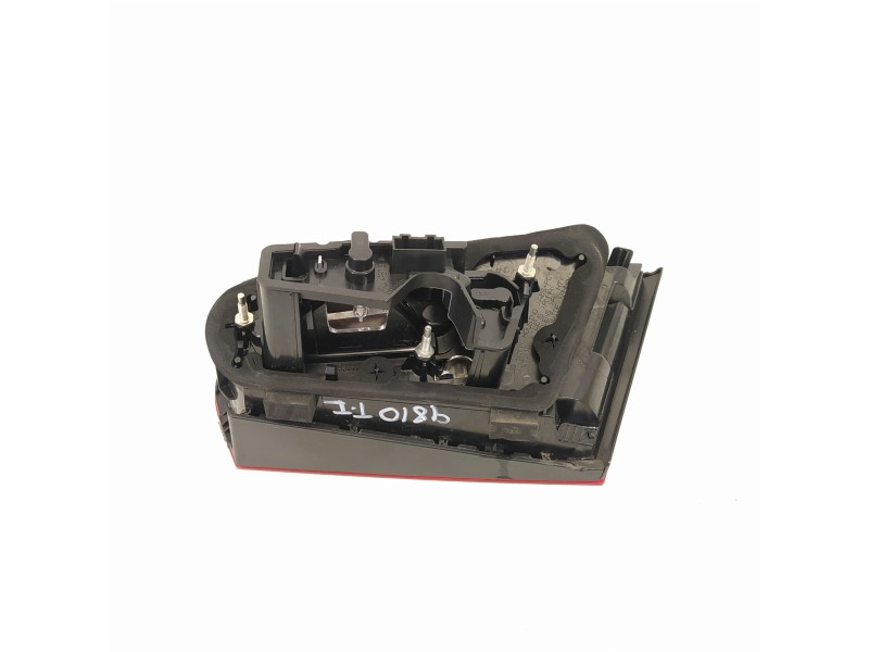 Recambio de piloto trasero izquierdo para audi a3 (8v) ambiente referencia OEM IAM 8V3945093B  