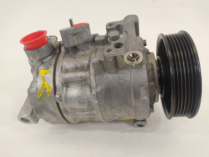 Recambio de compresor aire acondicionado para volkswagen golf vii lim. advance bluemotion referencia OEM IAM 5Q0820803  