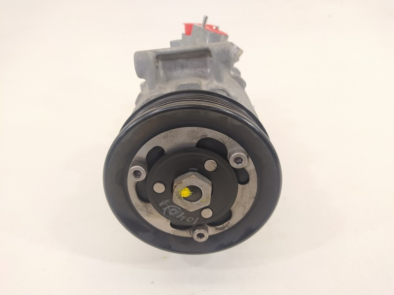 Recambio de compresor aire acondicionado para volkswagen golf vii lim. advance bluemotion referencia OEM IAM 5Q0820803  