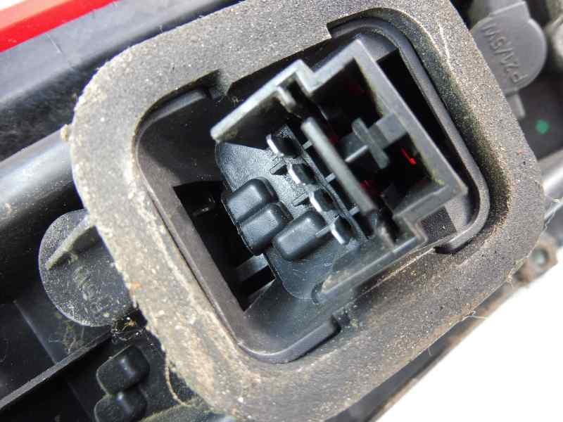 Recambio de piloto trasero izquierdo para fiat grande punto (199) 1.4 16v sport referencia OEM IAM 0051701589  