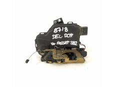 Recambio de cerradura puerta delantera derecha para volkswagen passat berlina (3b2) comfortline referencia OEM IAM 3B0885738E  