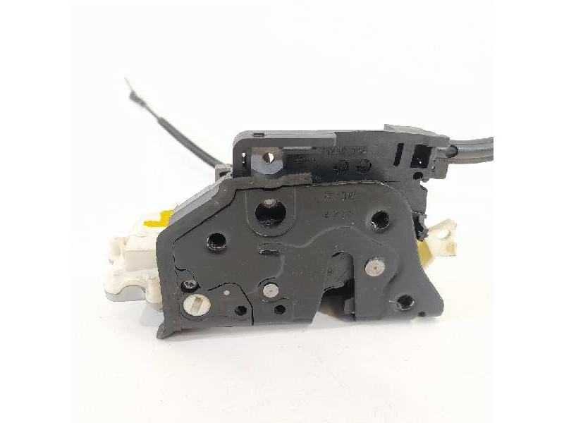 Recambio de cerradura puerta trasera derecha para volkswagen passat variant (365) edition bluemotion referencia OEM IAM 3C483901