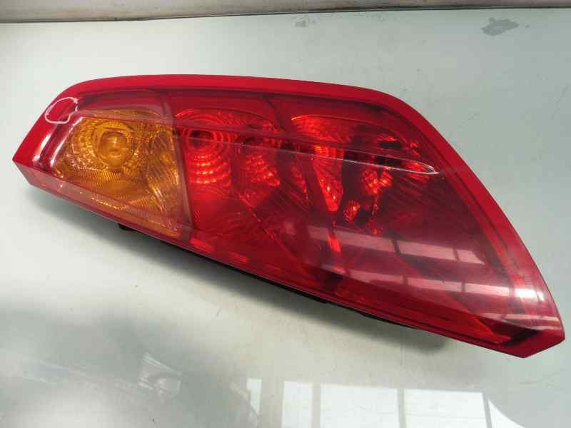 Recambio de piloto trasero derecho para fiat grande punto (199) 1.4 16v sport referencia OEM IAM 0051701590  