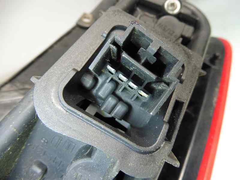 Recambio de piloto trasero derecho para fiat grande punto (199) 1.4 16v sport referencia OEM IAM 0051701590  