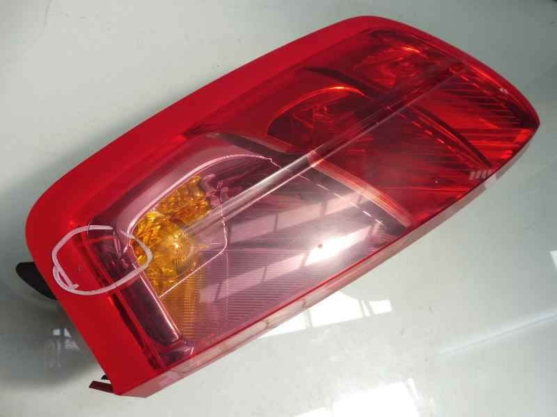 Recambio de piloto trasero derecho para fiat grande punto (199) 1.4 16v sport referencia OEM IAM 0051701590  