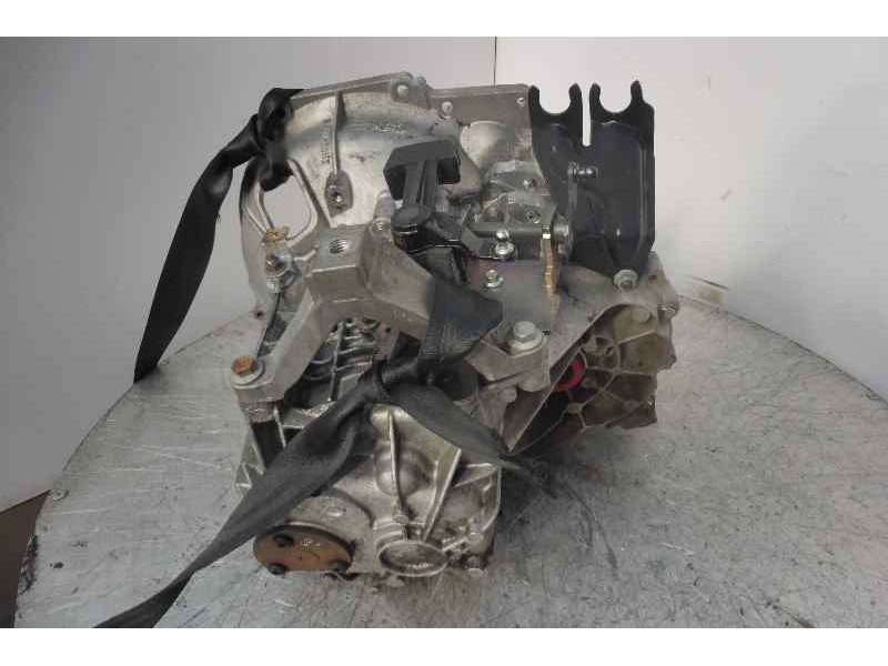 Recambio de caja cambios para ford focus berlina (cap) trend referencia OEM IAM 3M5R7002YG T1GD2 