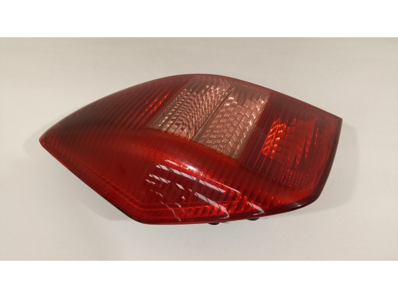 Recambio de piloto trasero izquierdo para citroën c2 sx referencia OEM IAM 9649864580 3CKX13405AA 79998D