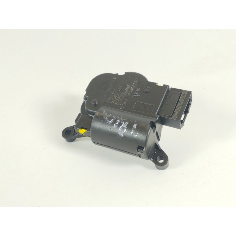 Recambio de motor apertura trampillas climatizador para audi a3 (8v) ambiente referencia OEM IAM 5Q0907511K T1032216WA 3293862