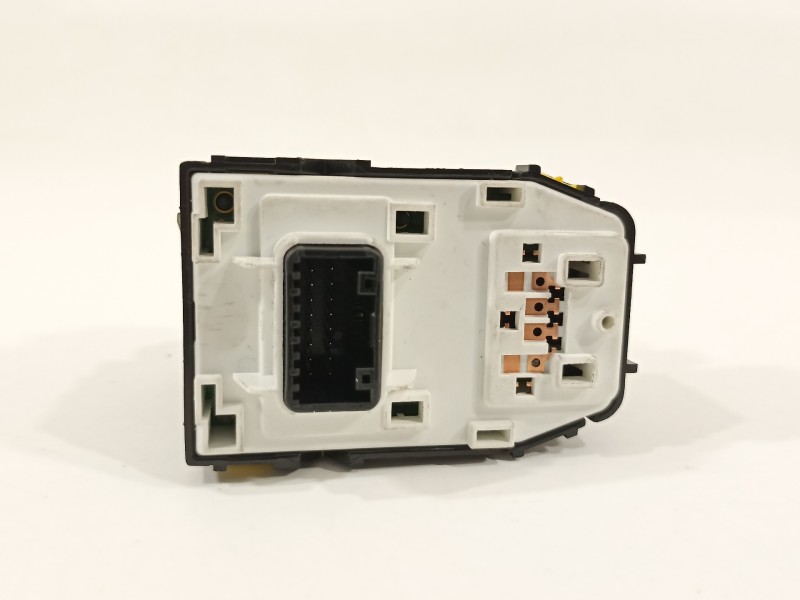 Recambio de mando retrovisor para kia rio (yb) attract referencia OEM IAM 4D64811000 93530H8200 93530H8200