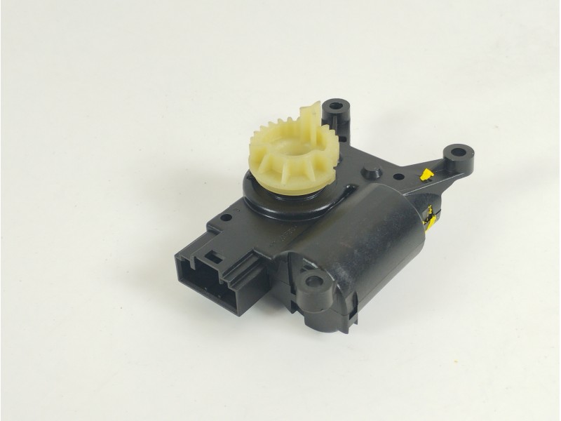 Recambio de motor apertura trampillas climatizador para audi a3 (8v) ambiente referencia OEM IAM 5Q0907511K T1032216WA 3293862