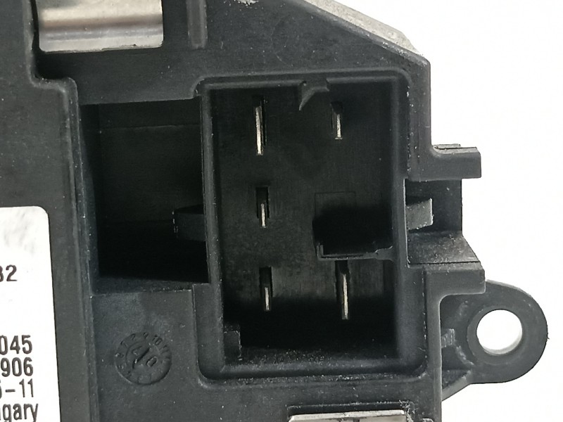 Recambio de resistencia calefaccion para volkswagen golf v berlina (1k1) gt sport referencia OEM IAM 3C0907521B  