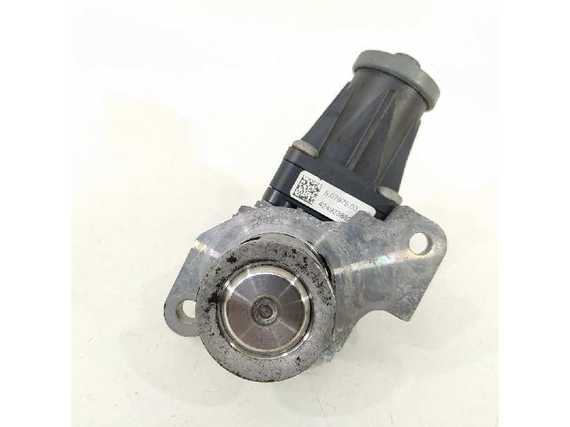 Recambio de valvula egr para nissan nv 200 (m20) nv200 furgón basic referencia OEM IAM 147105308R 8200129863 