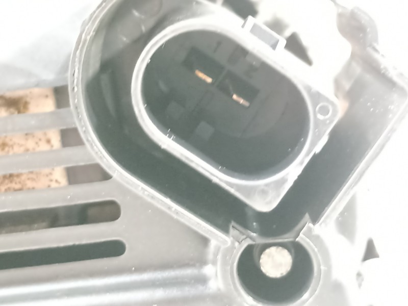 Recambio de alternador para volkswagen golf plus (5m1) edition referencia OEM IAM 03C903023B  