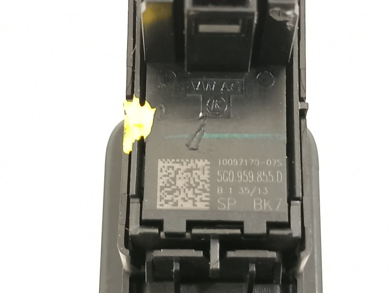 Recambio de mando elevalunas trasero derecho para volkswagen golf vii lim. advance bluemotion referencia OEM IAM 5G0959855D 5G08