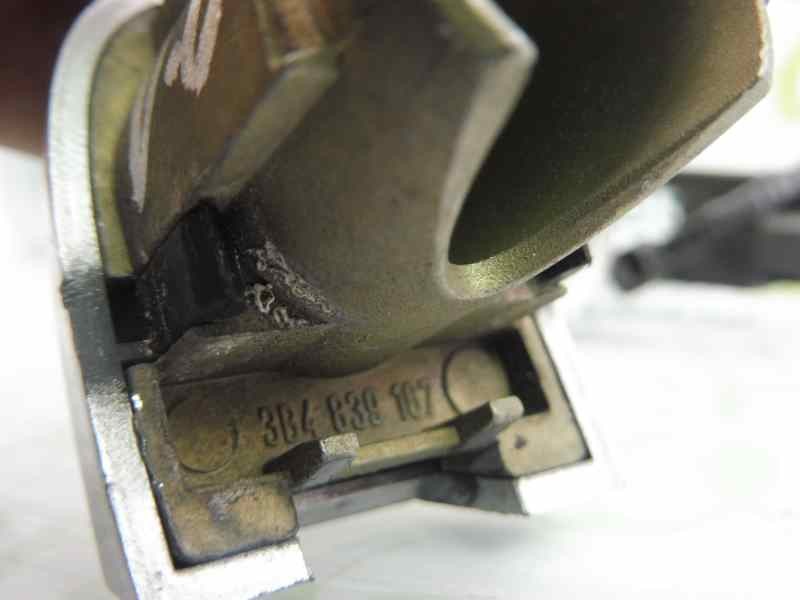 Recambio de maneta exterior delantera derecha para volkswagen polo (9n3) match referencia OEM IAM 3B0837207 3B4839167 