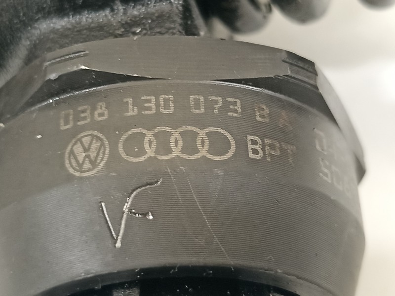 Recambio de inyector para volkswagen passat berlina (3b3) trendline referencia OEM IAM 038130073BA 0414720216 