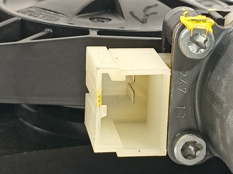 Recambio de elevalunas delantero derecho para volkswagen golf vii lim. advance bluemotion referencia OEM IAM 5G4837462G 5Q095980