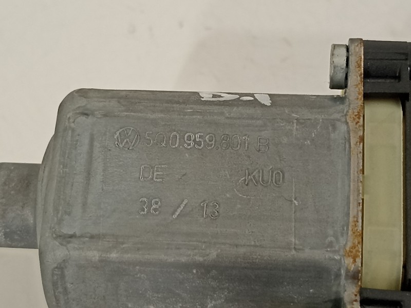 Recambio de elevalunas delantero izquierdo para volkswagen golf vii lim. advance bluemotion referencia OEM IAM 5G4837461G 5Q0959