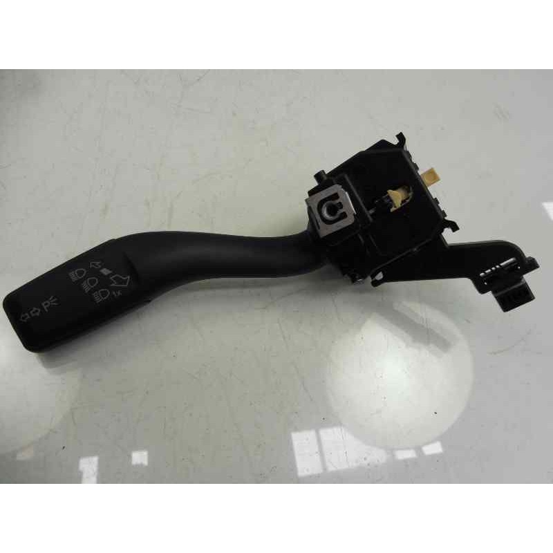 Recambio de mando intermitentes para audi a3 sportback (8p) 2.0 tdi attraction (dpf) referencia OEM IAM 8P0953513E  
