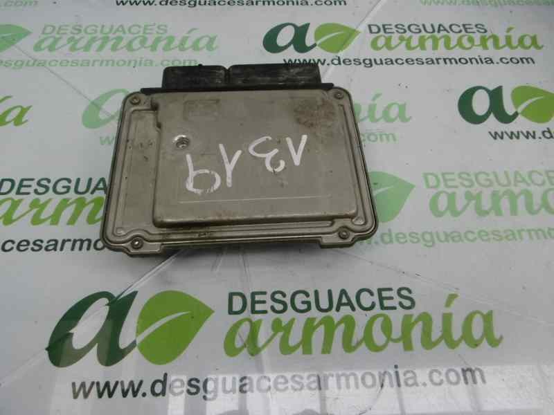 Recambio de centralita motor uce para opel vectra c berlina cosmo referencia OEM IAM 55197152 0281012533 