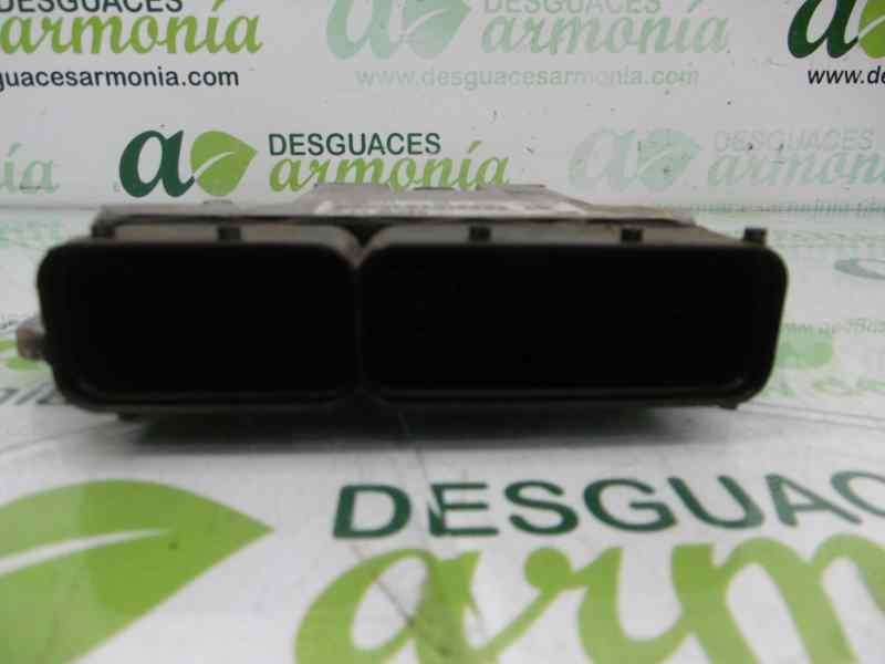 Recambio de centralita motor uce para opel vectra c berlina cosmo referencia OEM IAM 55197152 0281012533 
