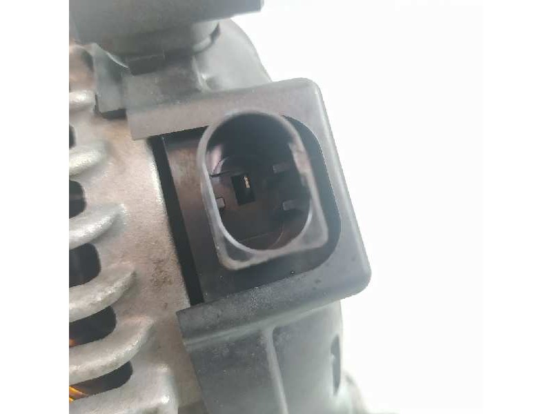 Recambio de alternador para bmw serie x1 (f48) sdrive18d xline referencia OEM IAM 7640131 1042118181 