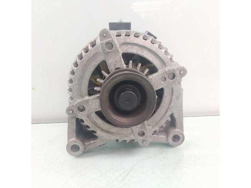 Recambio de alternador para bmw serie x1 (f48) sdrive18d xline referencia OEM IAM 7640131 1042118181 