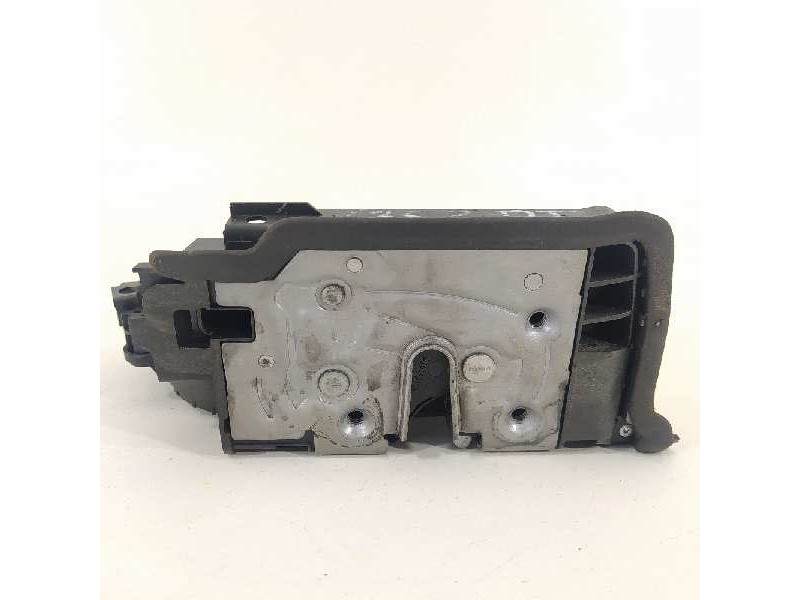 Recambio de cerradura puerta delantera izquierda para bmw serie x1 (f48) sdrive18d xline referencia OEM IAM 728193110 7281931 