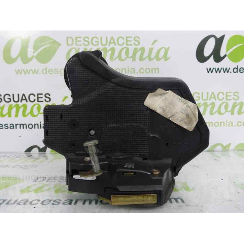 Recambio de cerradura puerta trasera izquierda para toyota corolla (e12) 2.0 d-4d linea luna berlina referencia OEM IAM 69060123