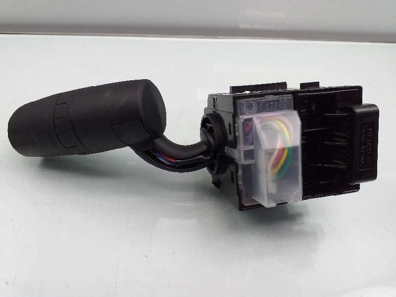 Recambio de mando limpia para mazda cx-5 center-line 2wd referencia OEM IAM 17J671  