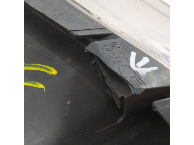 Recambio de faro izquierdo para volkswagen touran (1t1) trendline referencia OEM IAM 1T0941005F  