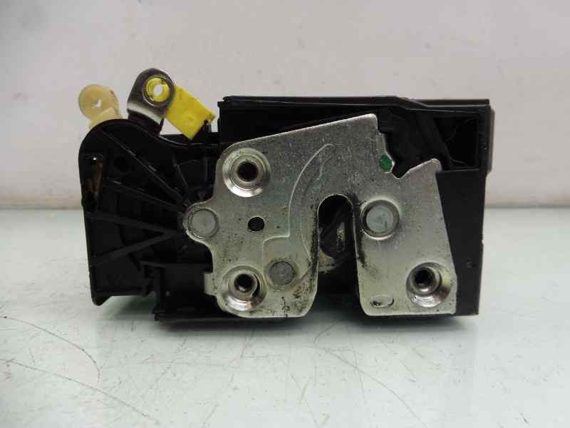 Recambio de cerradura puerta delantera izquierda para dacia sandero stepway referencia OEM IAM 805039362RE  