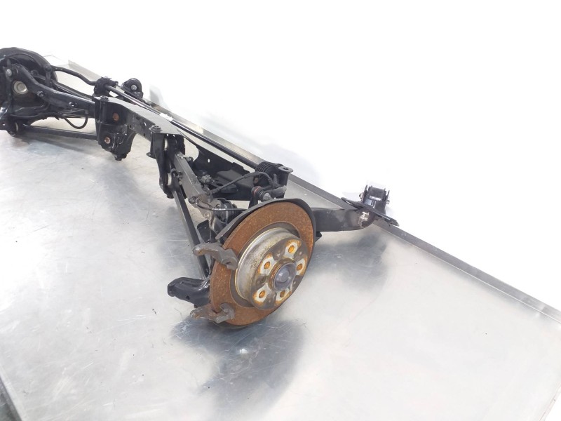 Recambio de puente trasero para bmw serie x1 (f48) sdrive18d xline referencia OEM IAM 33306851560  