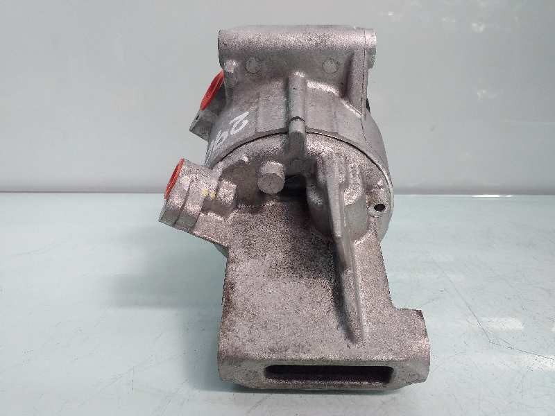 Recambio de compresor aire acondicionado para dacia sandero stepway referencia OEM IAM 926003541R  