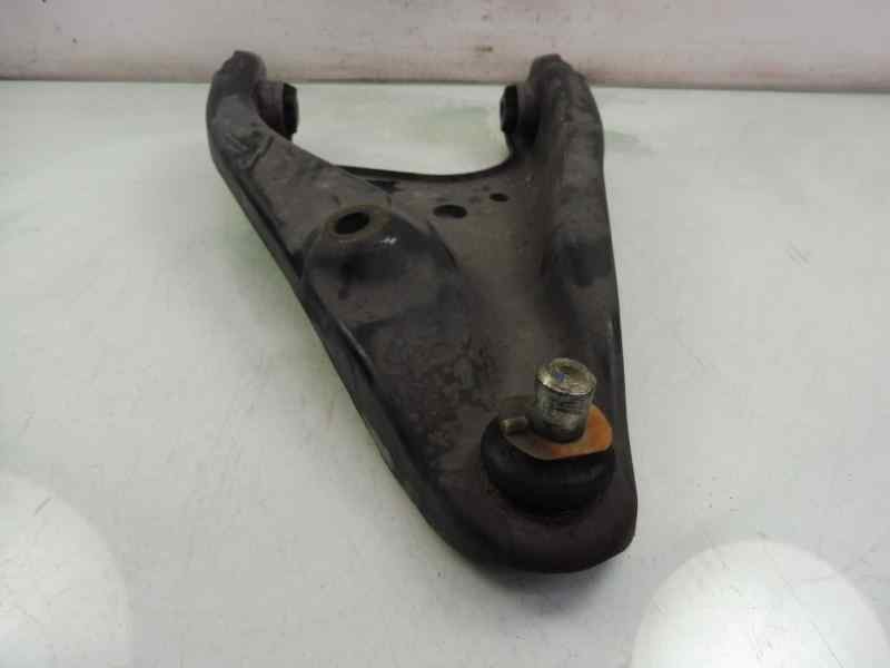 Recambio de brazo suspension inferior delantero derecho para dacia sandero stepway referencia OEM IAM 545006623R  