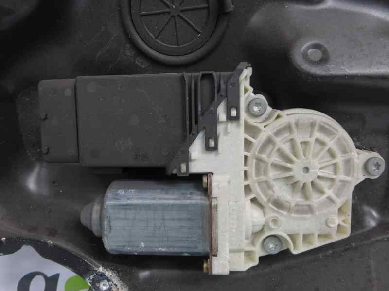 Recambio de elevalunas delantero derecho para volkswagen golf iv berlina (1j1) conceptline referencia OEM IAM 1J4837730AA 1C1959